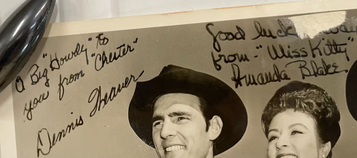 Original Dennis Weaver Amanda Blake & Milburn Stone Gunsmoke Autographs, изображение 2