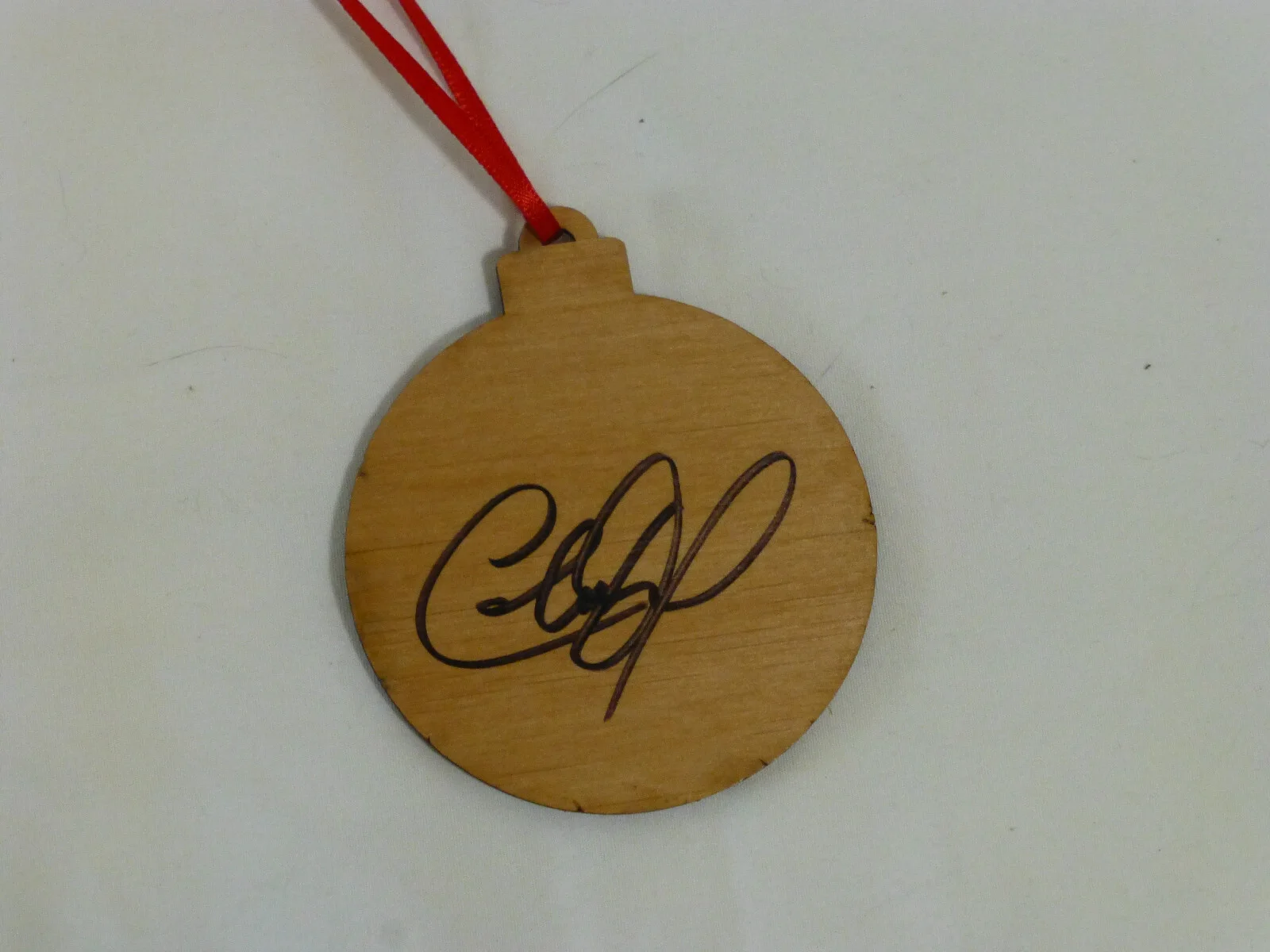 Charlie Daniels Christmas Ornament Wood Signed Autographed, изображение 4