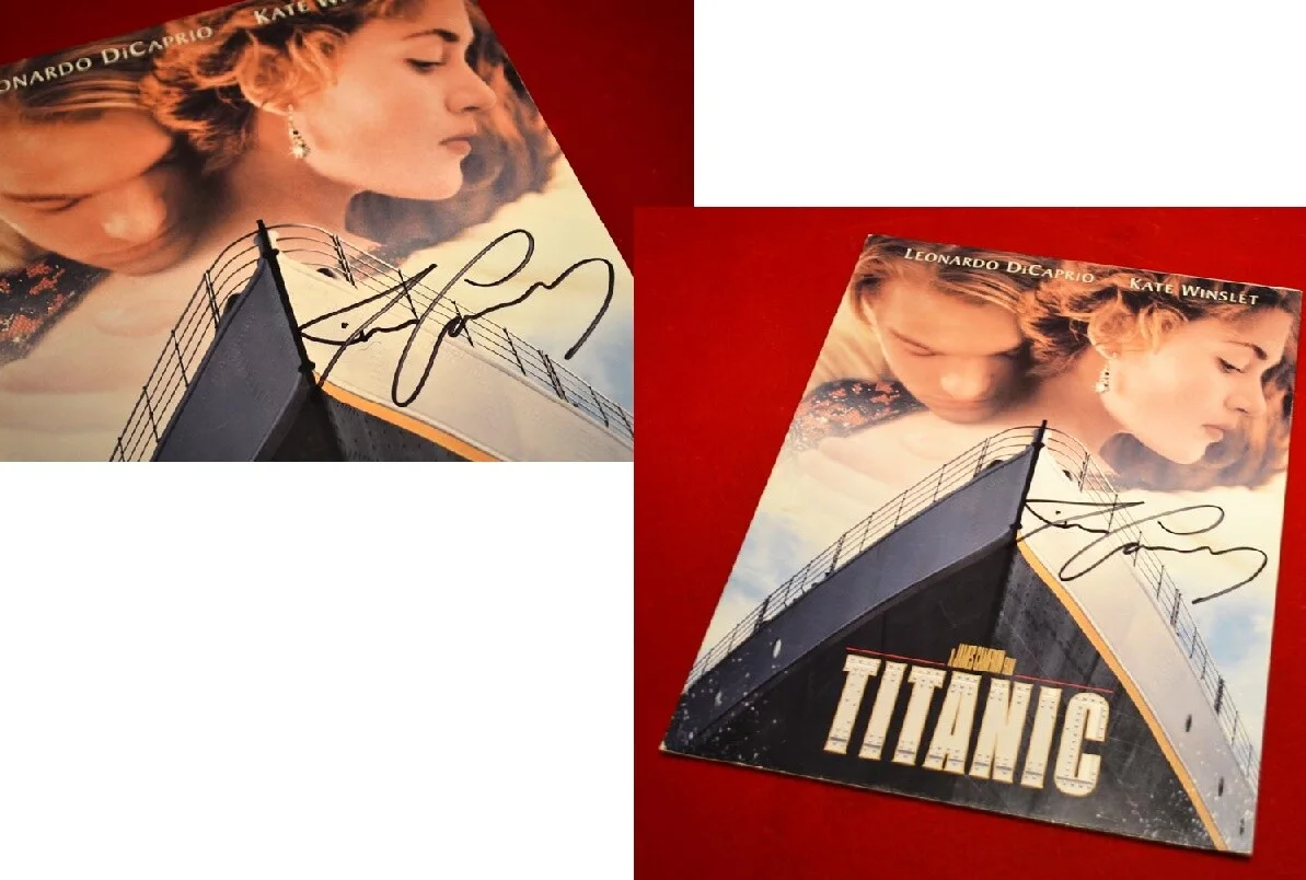 JAMES CAMERON — Signed JAMES CAMERON Autograph, Titanic PRESS KIT, COA DVD, SLIDES, UACC RD#228, изображение 2