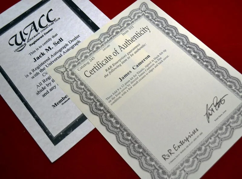 JAMES CAMERON — Signed JAMES CAMERON Autograph, Titanic PRESS KIT, COA DVD, SLIDES, UACC RD#228, изображение 3