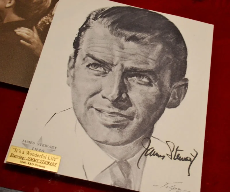 JIMMY STEWART, KAROLYN GRIMES — JIMMY STEWART & ZUZU Signed IT'S A WONDERFUL LIFE, COA DVD, Ornament, UACC Frame, изображение 4