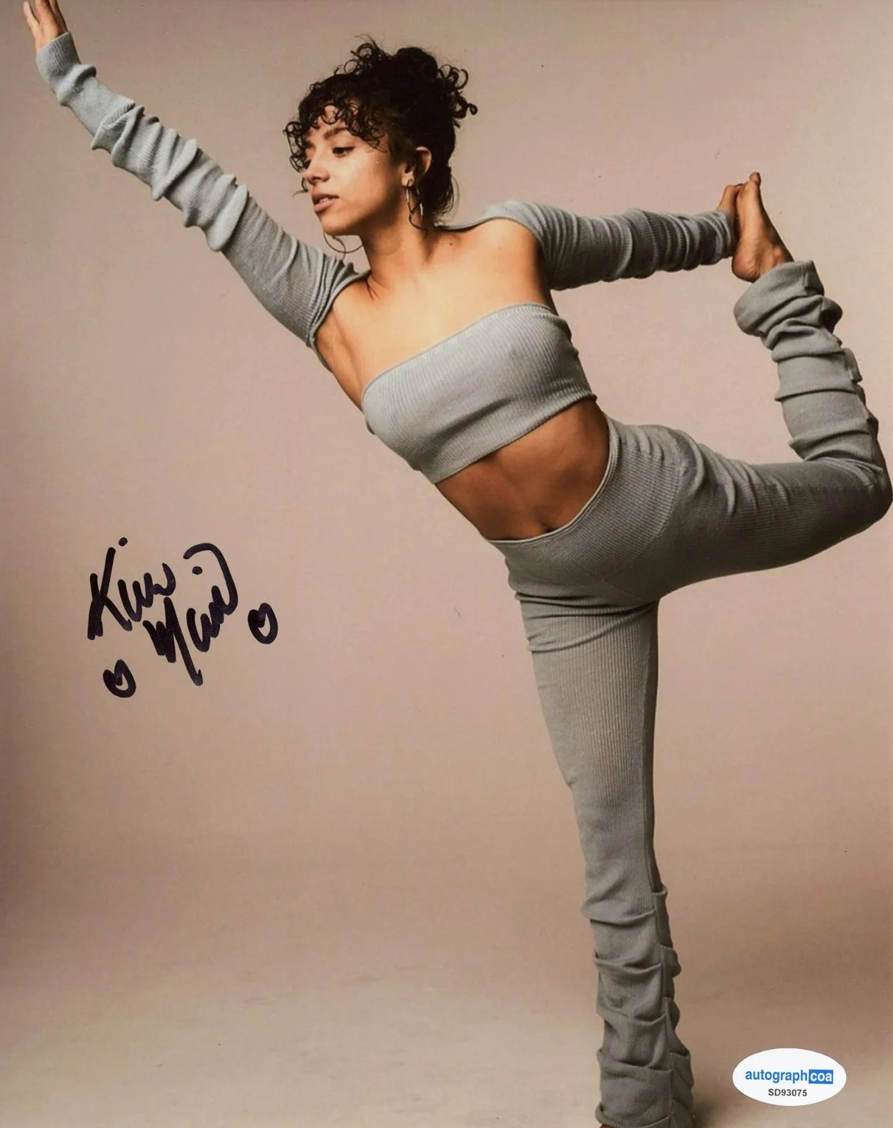 KIANA MADEIRA — Kiana Madeira signed 8x10 Photo EXACT PROOF t Morningside SEXY Fear Street COA, изображение 4