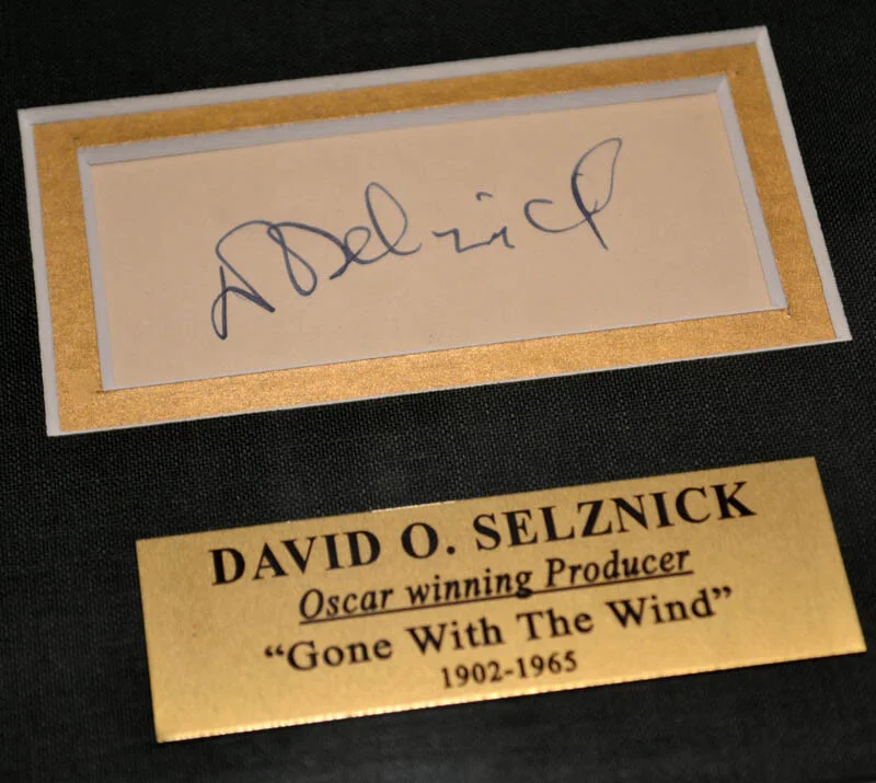 DAVID O. SELZNICK — GONE WITH THE WIND Signed DAVID O SELZNICK, Frame COA 1939 Program Theatre BRICK, image 4