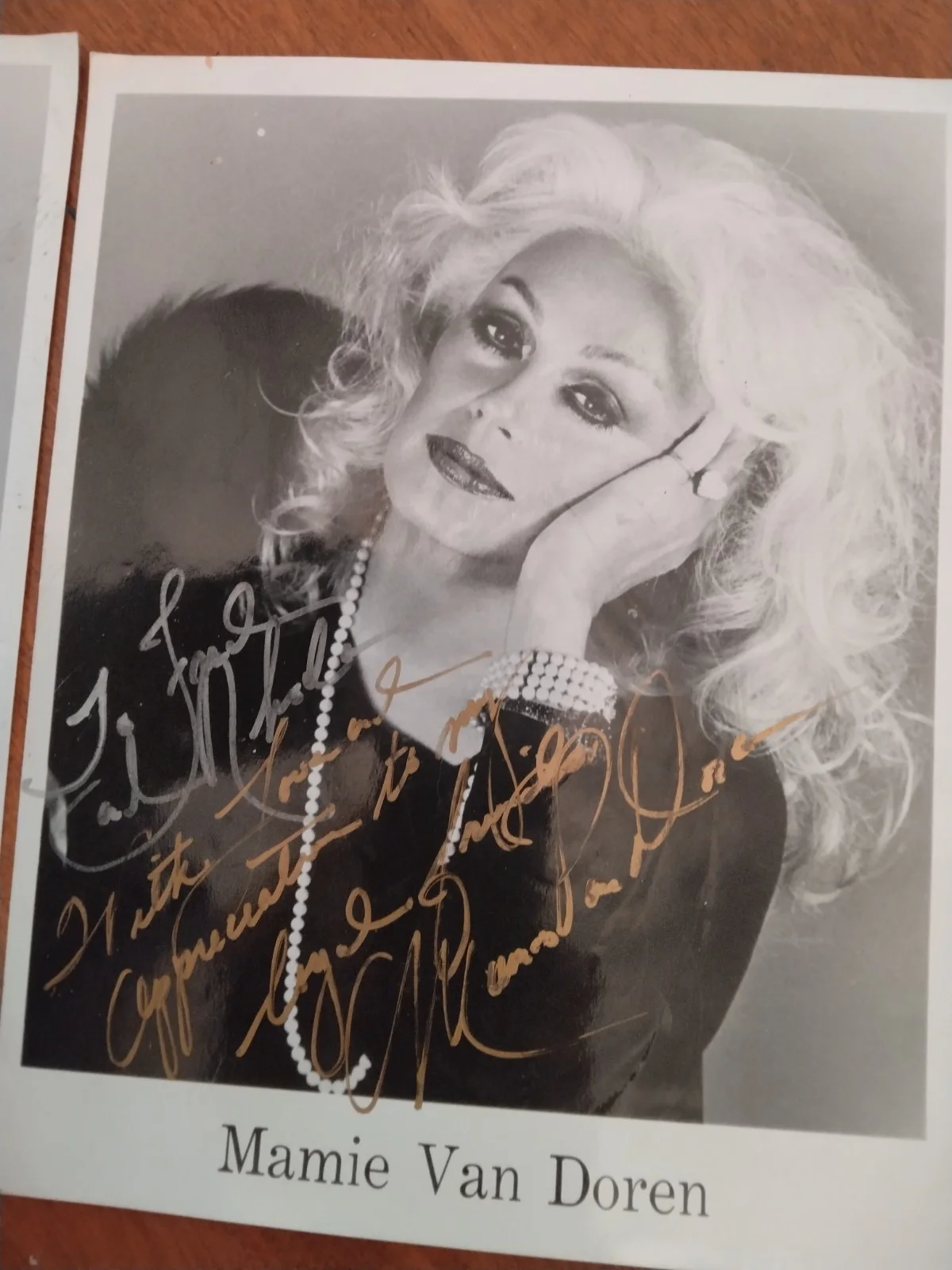 Mamie Van Doren — Lot of (3) signed Mamie Van Doren BW 8x10 photos autographed, изображение 4