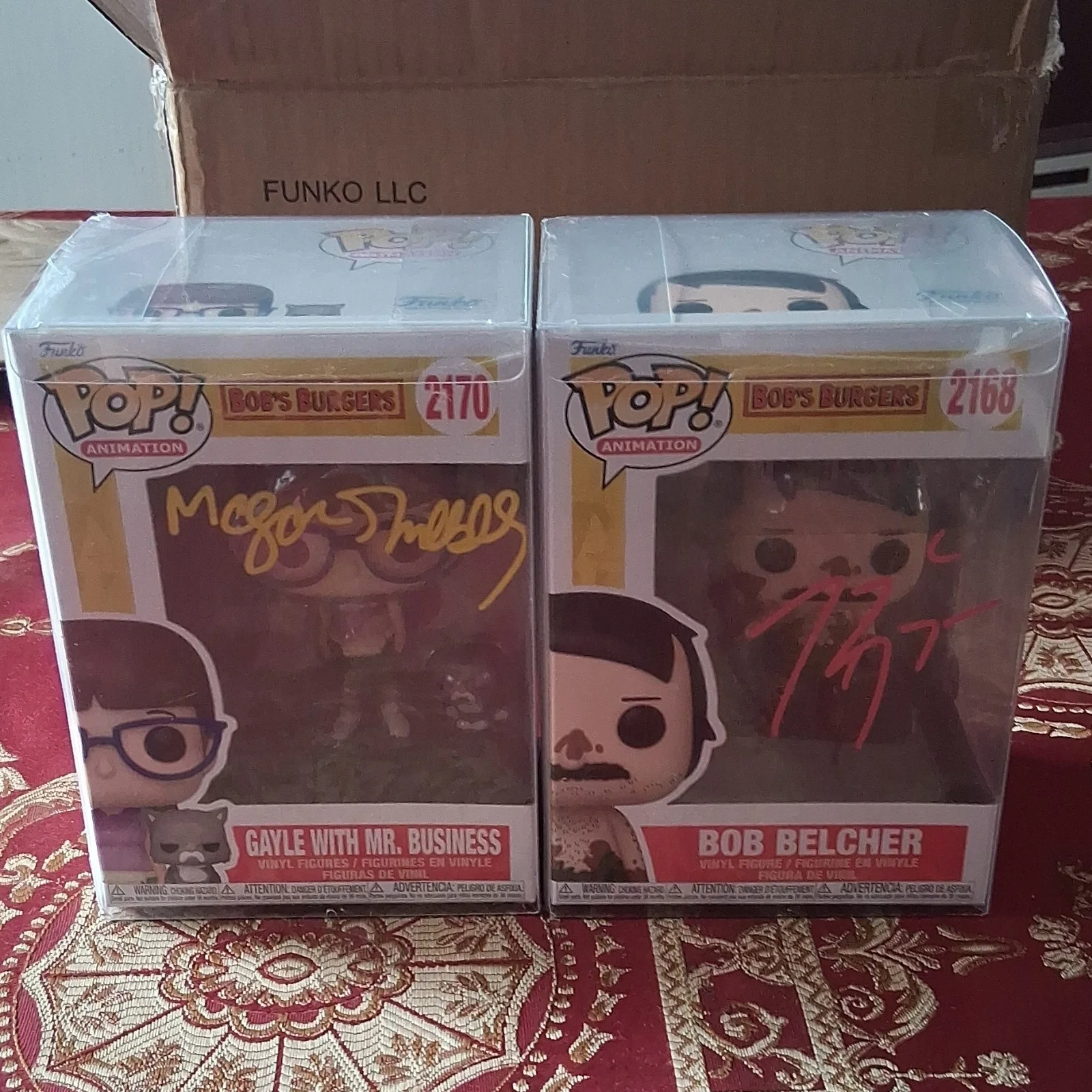 Megan Mullally — Funko Pop Bob's Burgers Signed Bob Belcher & Gayle Figures VS Autographs