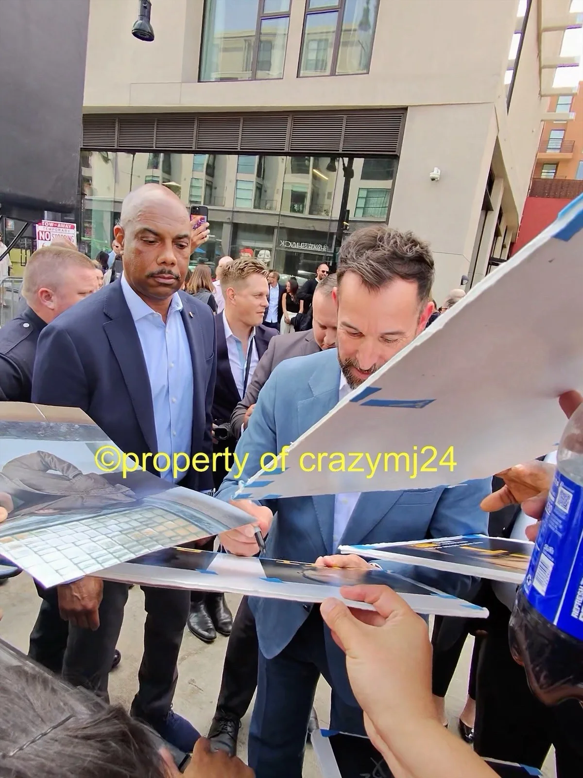 Noah Wyle Signed The Pitt HBO 8x10 Poster ER Autograph Exact Proof SWAU COA, image 3