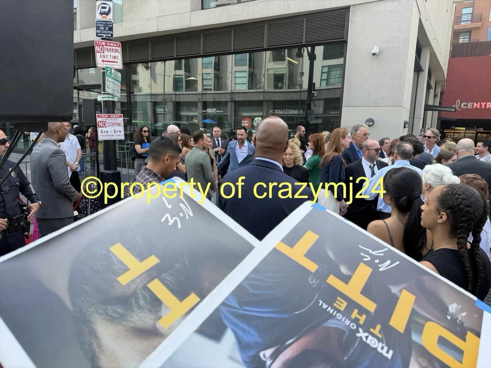 Noah Wyle Signed The Pitt HBO 12x18 Poster ER Autograph Exact Proof SWAU COA, image 4