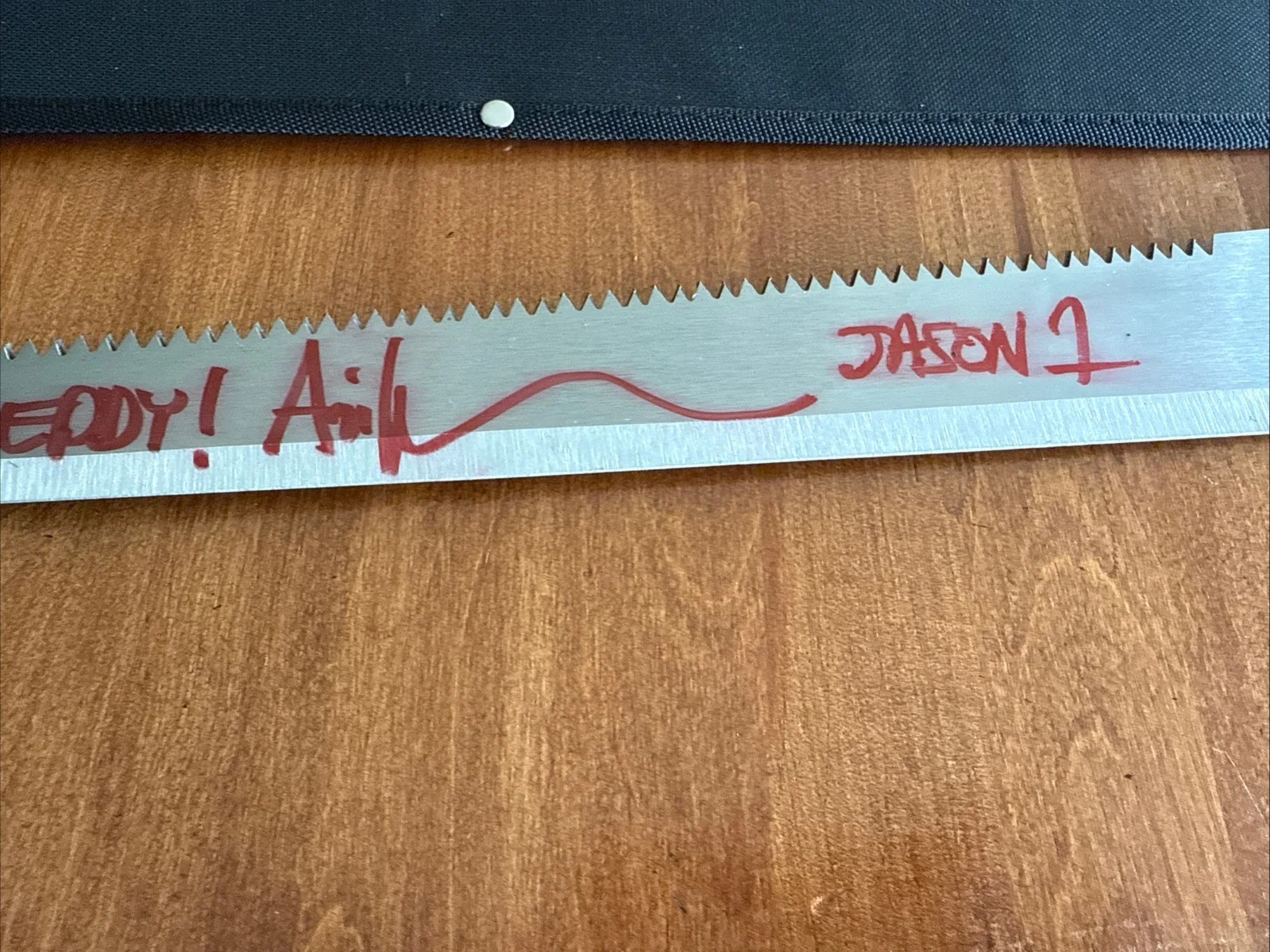 Ari Lehman — Ari Lehman Signed Inscribed (F*** FREDDY & Jason 1) Machete Black Handle BECKETT, image 3