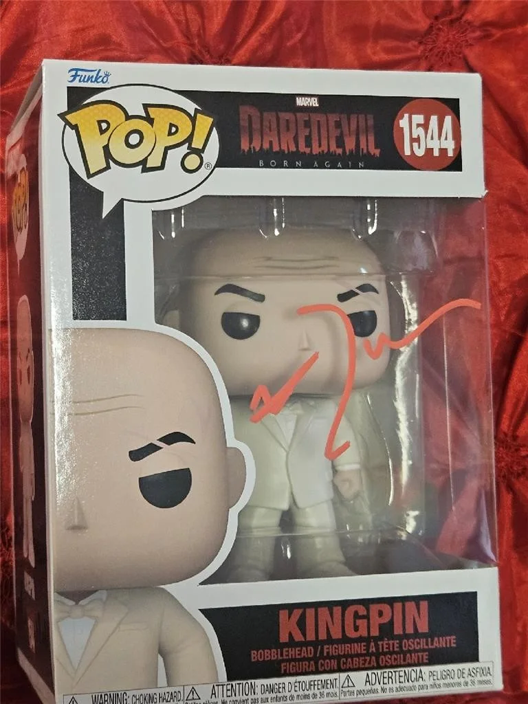 VINCENT D'ONOFRINO — VINCENT D'ONOFRINO KINGPIN DAREDEVIL SIGNED AUTOGRAPHED FUNKO POP! 1544 COA 2, изображение 2