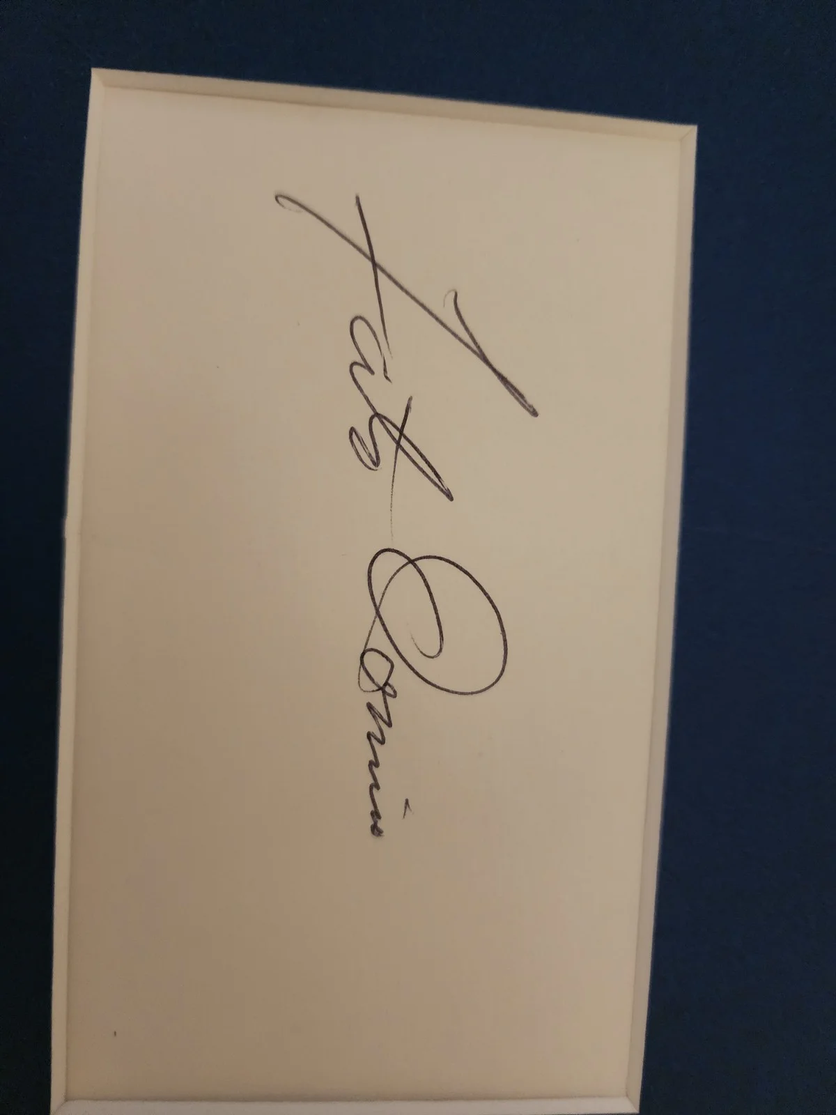 FATS DOMINO HAND SIGNED AUTOGRAPH CARD with LP ALBUM Cover And 45, изображение 2