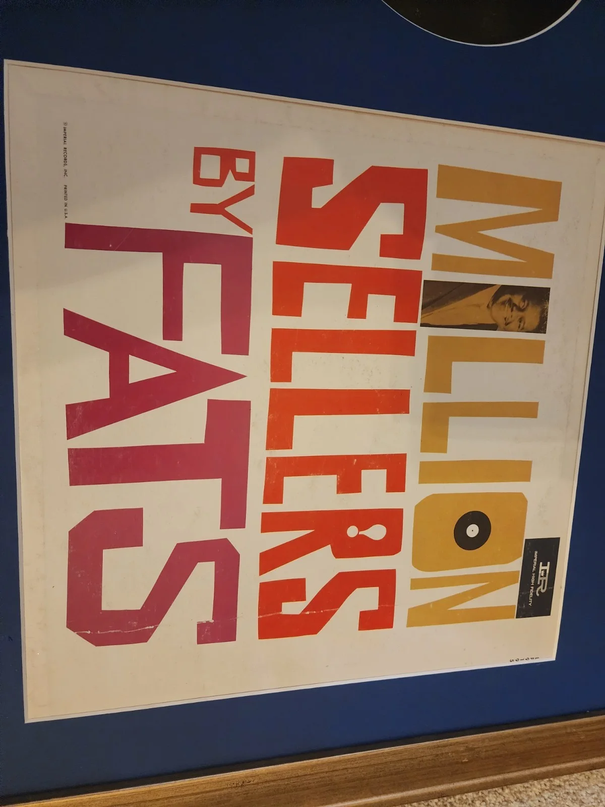 FATS DOMINO HAND SIGNED AUTOGRAPH CARD with LP ALBUM Cover And 45, изображение 4
