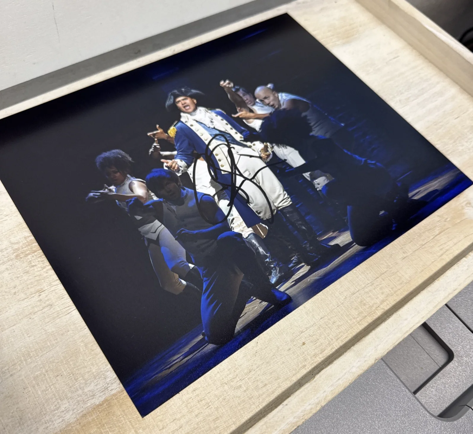 Christopher Jackson — CHRISTOPHER JACKSON SIGNED 8x10 PHOTO AUTOGRAPHED "GEORGE WASHINGTON" W/COA, изображение 2