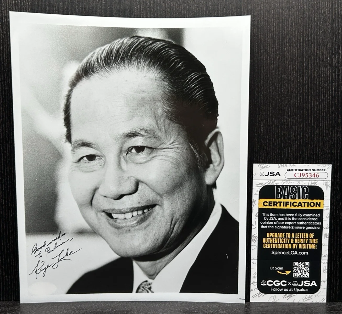 Keye Luke — KEYE LUKE ORIGINAL SIGNED PHOTO Authentic Autograph JSA COA Kung Fu / Gremlins, image 2