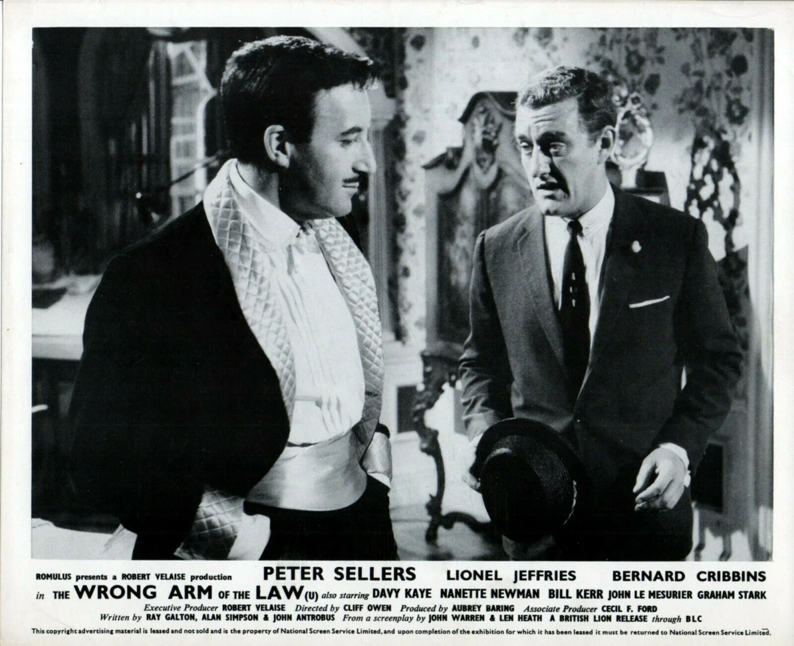 WRONG ARM OF THE LAW 1963 Peter Sellers, Lionel Jeffries 4 10x8 LOBBY CARDS, изображение 3