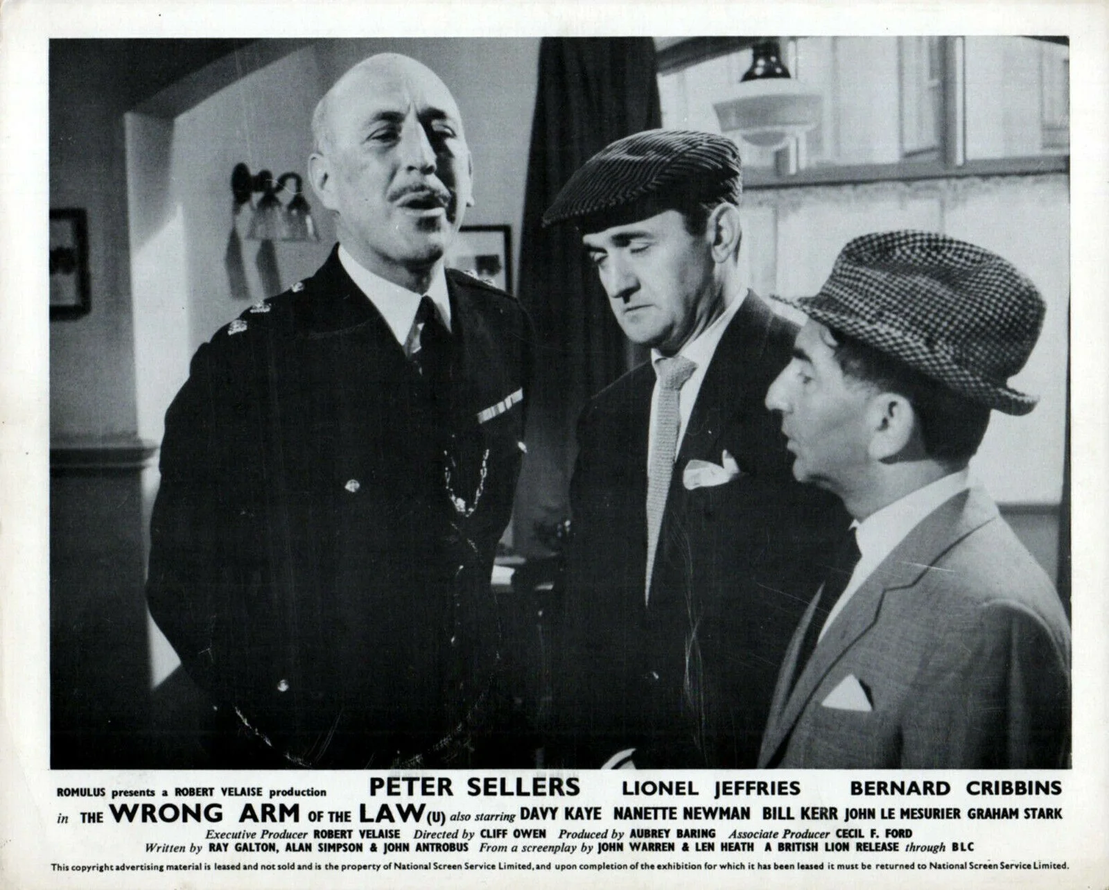WRONG ARM OF THE LAW 1963 Peter Sellers, Lionel Jeffries 4 10x8 LOBBY CARDS, изображение 4