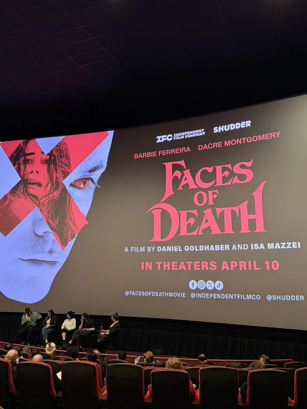 Faces of Death Dacre Montgomery and Barbie signed 8x10 Photo autographed, изображение 2