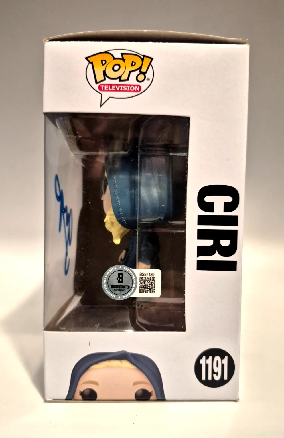 FREYA ALLAN — FREYA ALLAN SIGNED AUTOGRAPHED THE WITCHER CIRI FUNKO POP #1191 CAVILL BAS COA, image 3