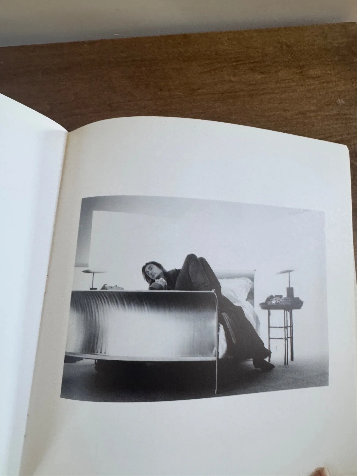 JULIA ROBERTS SIGNED DYING YOUNG MOVIE ARCHIVE BOOK KENT JOHNSON / MICHAEL TIGHE, image 4