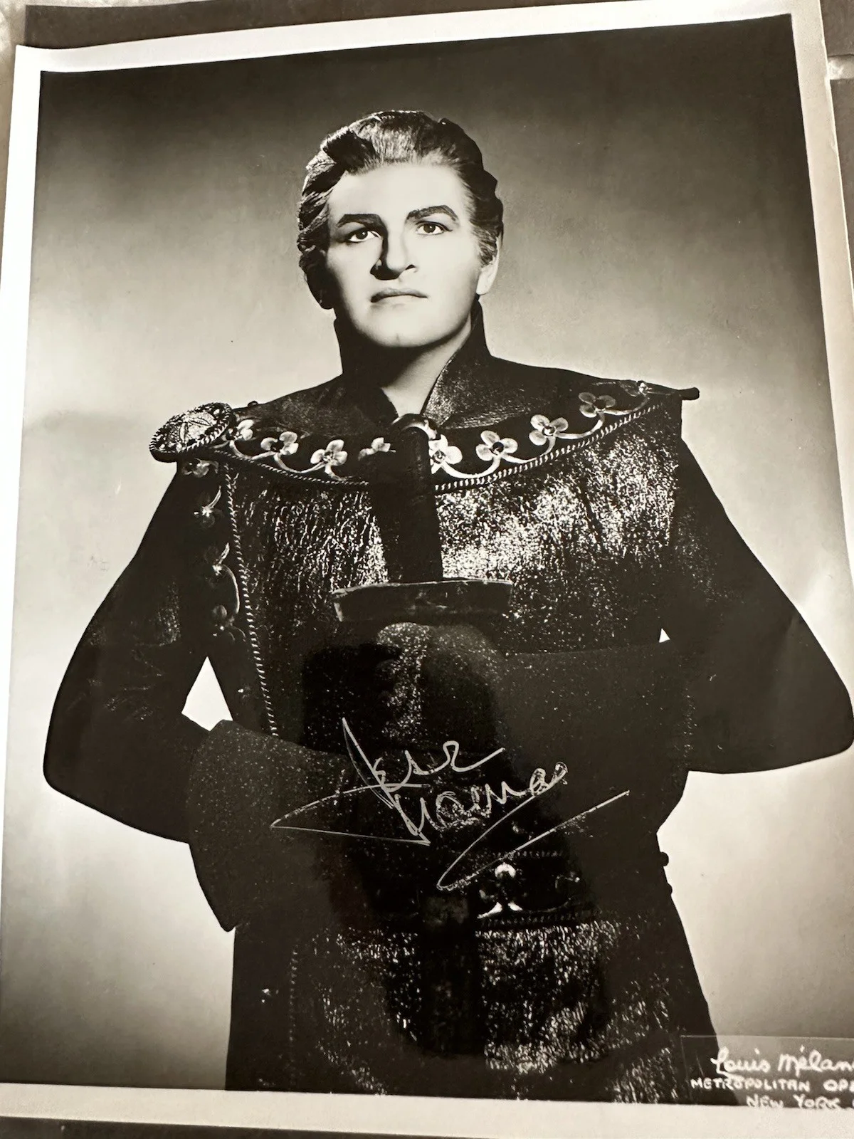 Jess Thomas Opera Tenor 8” x 10” Signed Autographed Photo by Louis Melancon, image 2