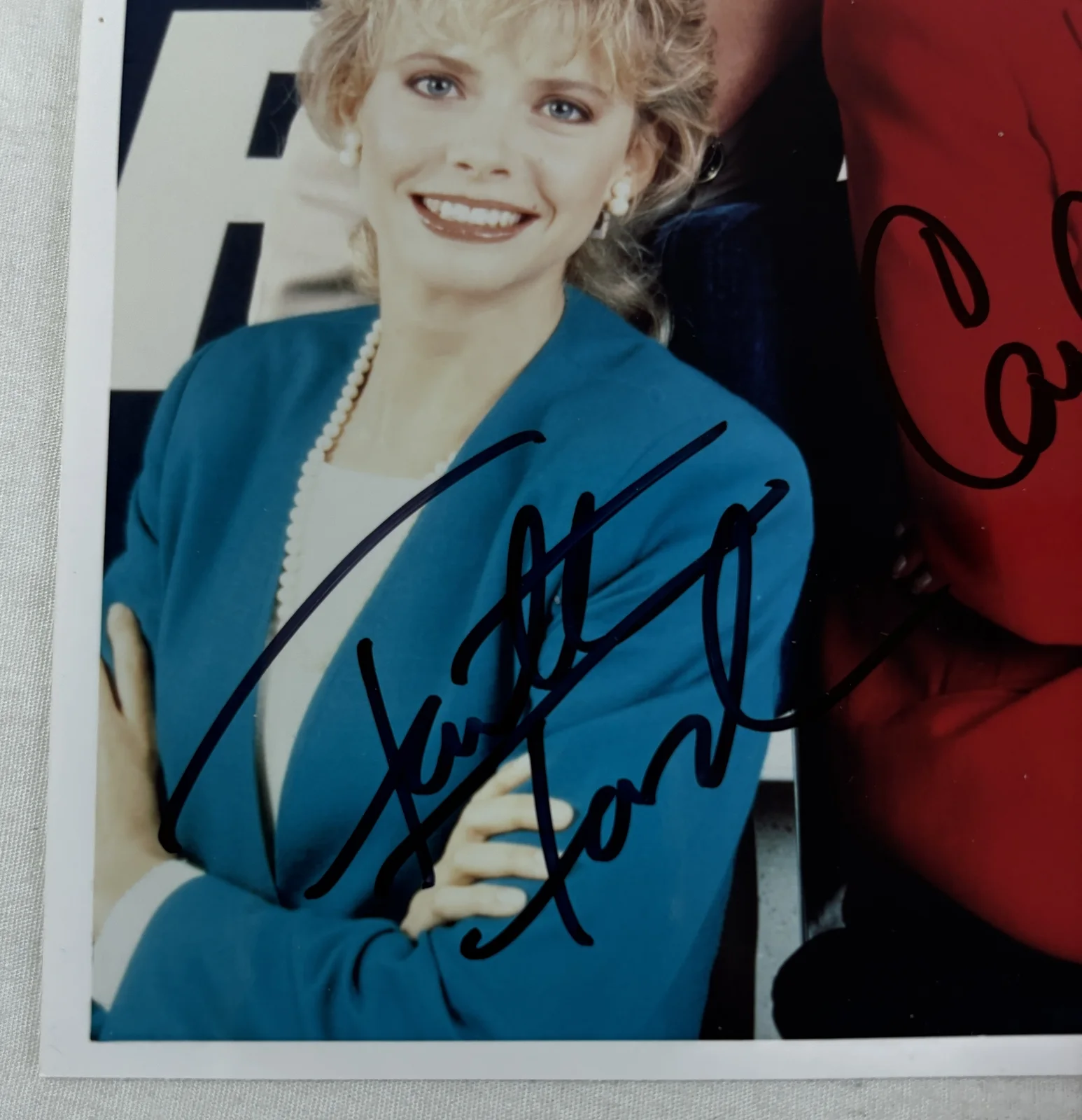 color 8x10 ~ SIGNED BY MURPHY BROWN CAST autographed~Candice Bergen,Faith Ford++, изображение 4