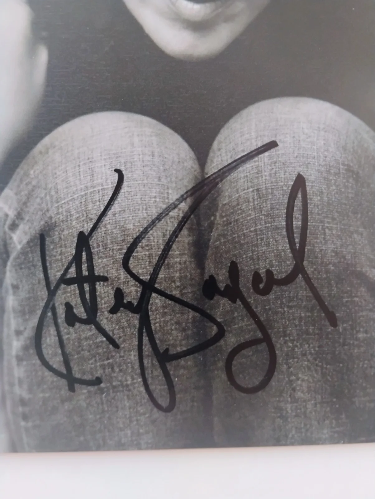 Katey Sagal - Autographed - signed - compact disc - Room, image 2