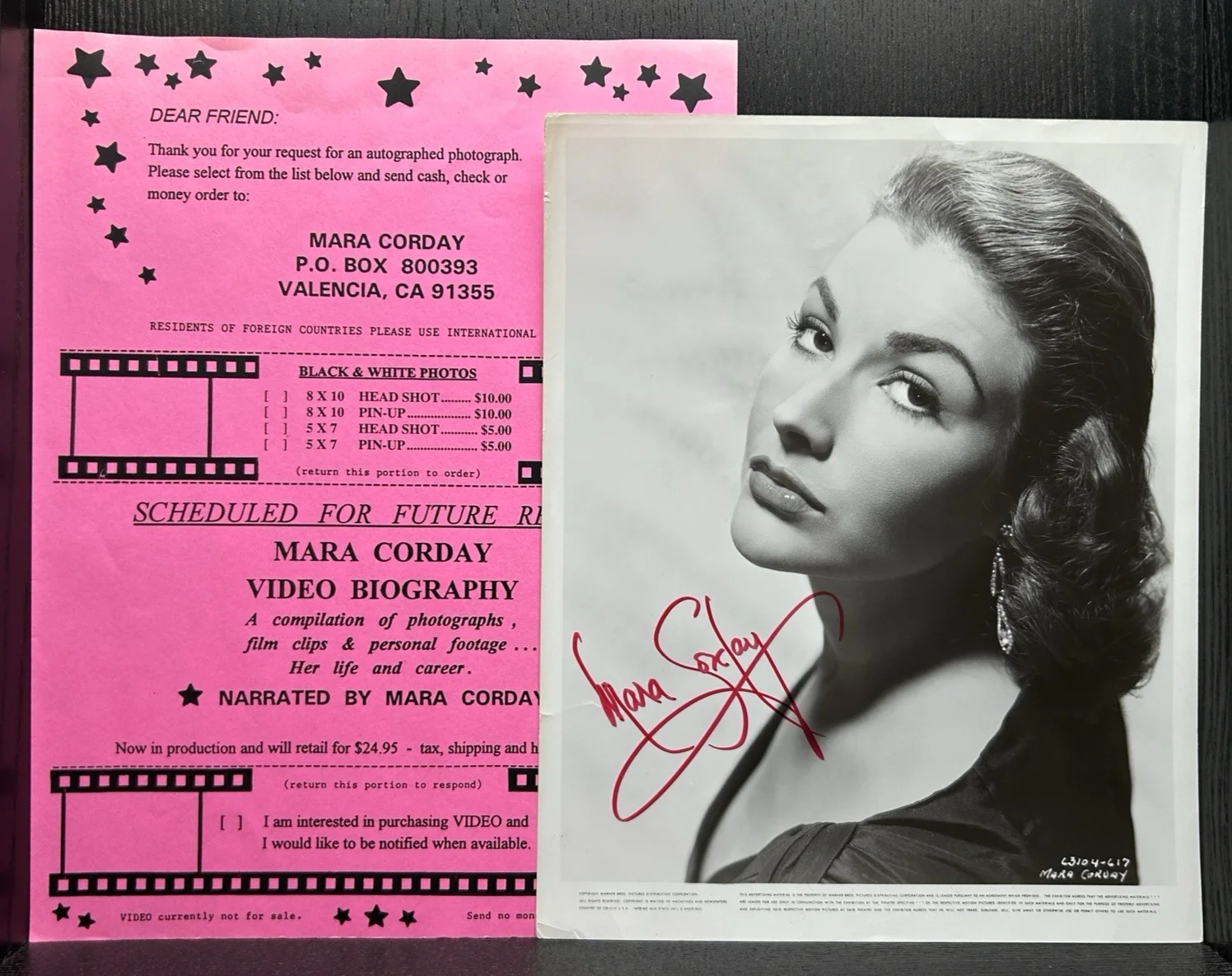 Mara Corday — MARA CORDAY SEXY VINTAGE HAND SIGNED PHOTO Original Autograph JSA COA TARANTULA, изображение 2