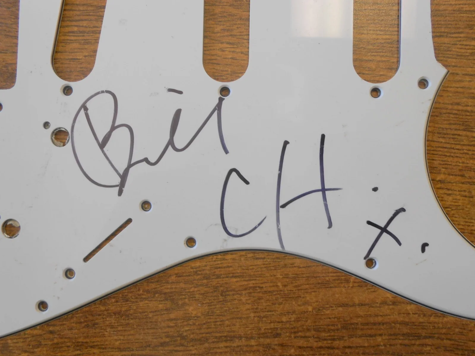 Signed Autographed Guitar Plate Cover Heavy Metal Hard Rock Music. Bill CH, изображение 2