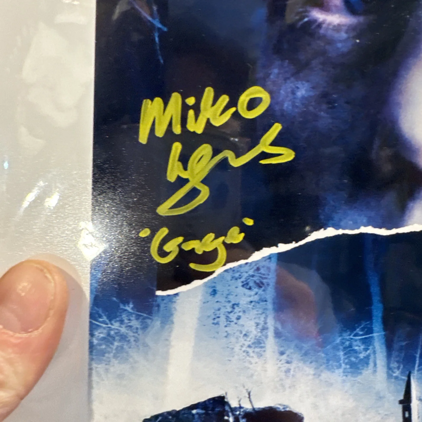 Miko Hughes — Miko Hughes Signed Pet Semetary 11x17 Poster JSA COA Inscribed, изображение 3