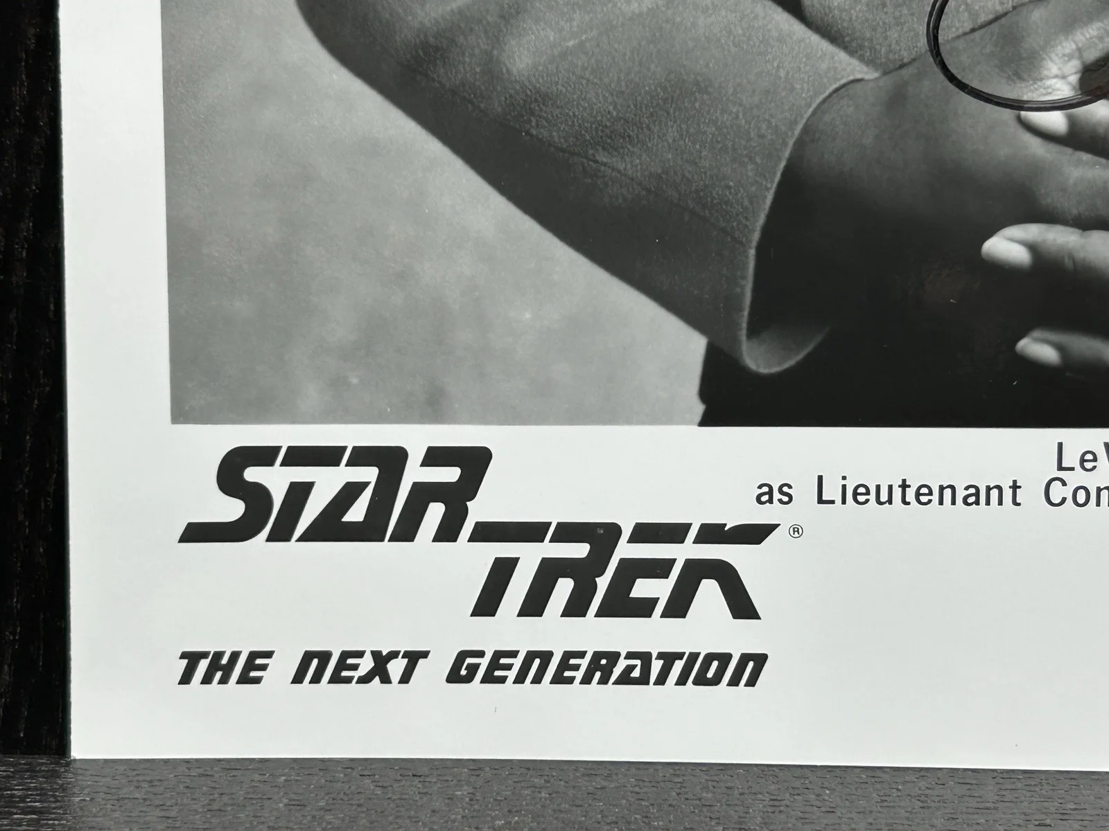 LeVar Burton — LEVAR BURTON SIGNED 1989 STAR TREK PHOTO Original Authentic Autograph JSA COA, image 5