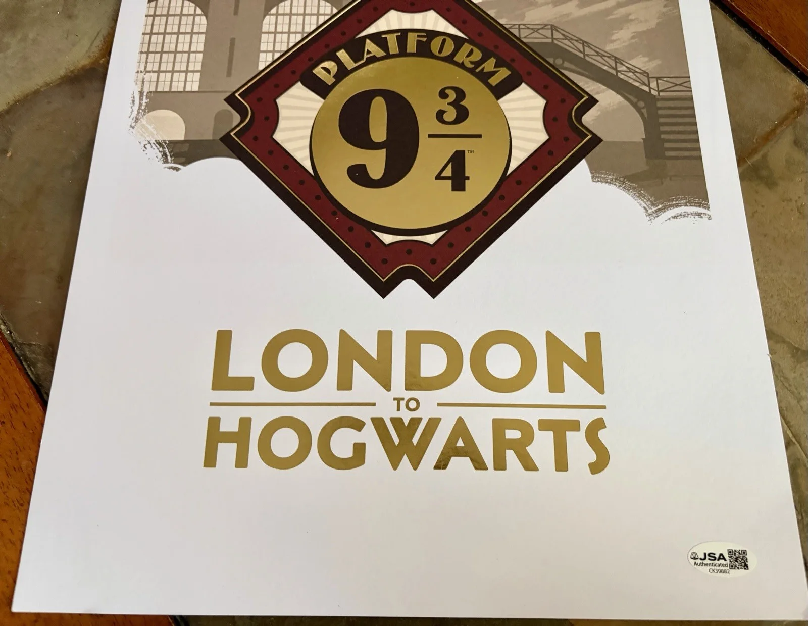Daniel Radcliffe — L@@K! Daniel Radcliffe SIGNED Harry Potter Platform 9 3/4 11x17 Print- JSA COA, image 3