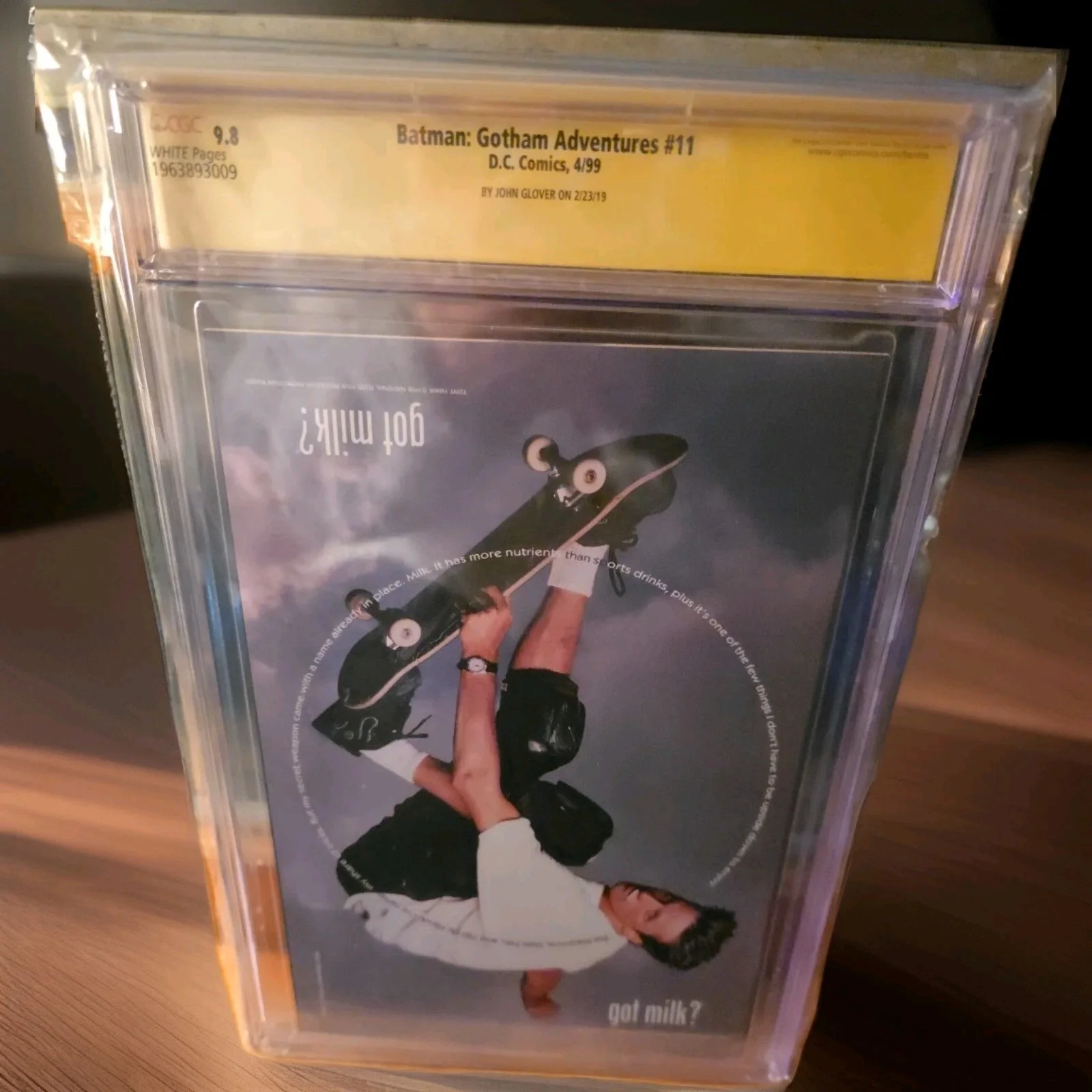 Kevin Conroy — BATMAN GOTHAM ADVENTURES #11 CGC 9.8 SIGNATURE SERIES KEVIN CONROY + 5 / 1 OF 1, изображение 3