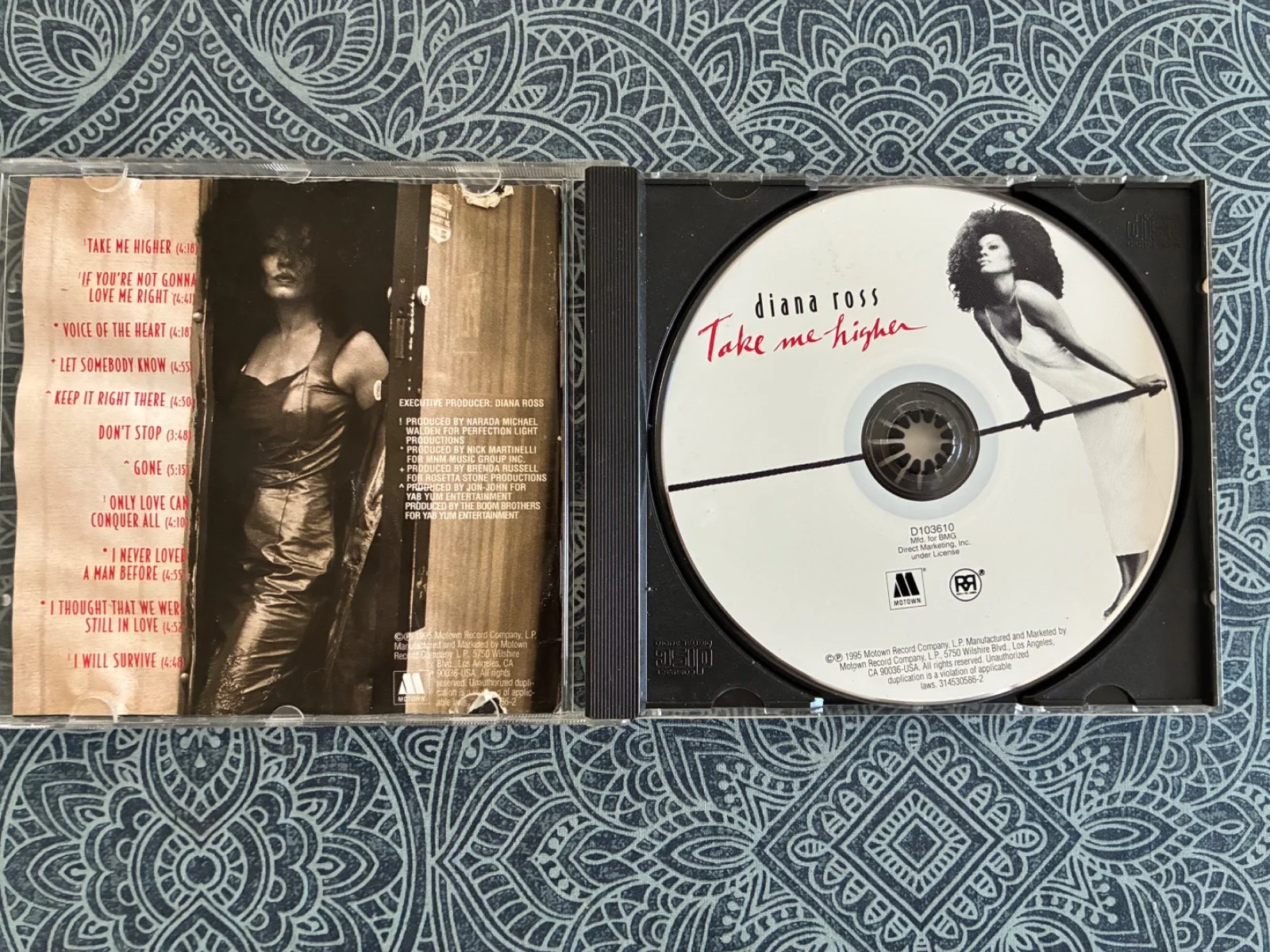 DIANA ROSS Signed Take Me Higher CD Autographed 1995 Motown BMG Bold Signature, изображение 3