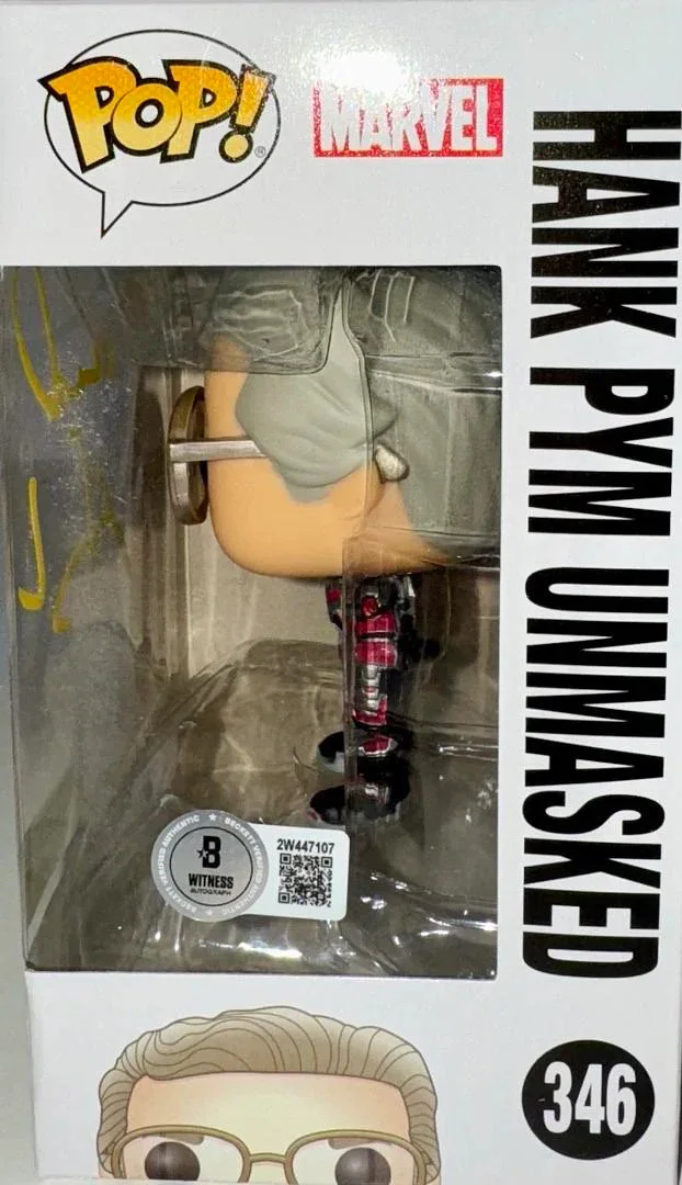 Michael Douglas — Michael Douglas Signed Funko #346 "Hank Pym Unmasked" (Ant-Man)-Beckett COA, изображение 3