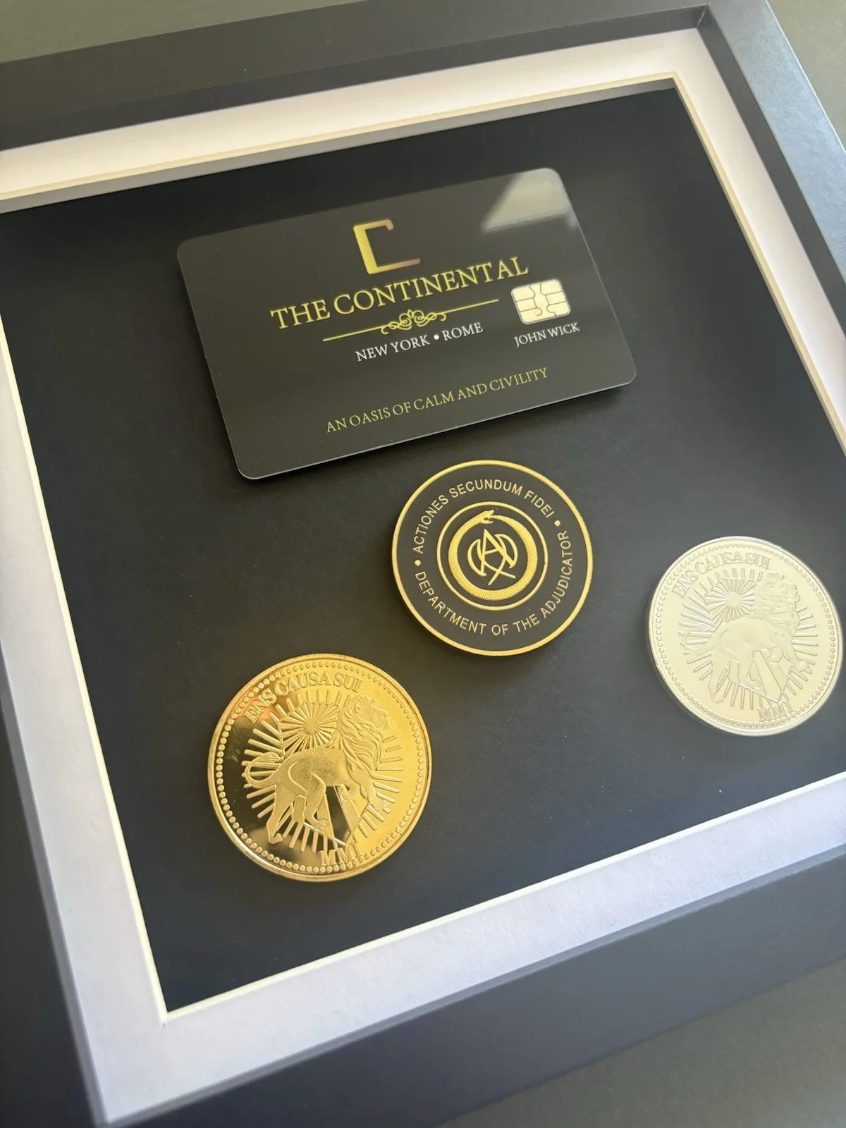 Framed John Wick Coins & Continental Card (Memorabilia, Display), image 2