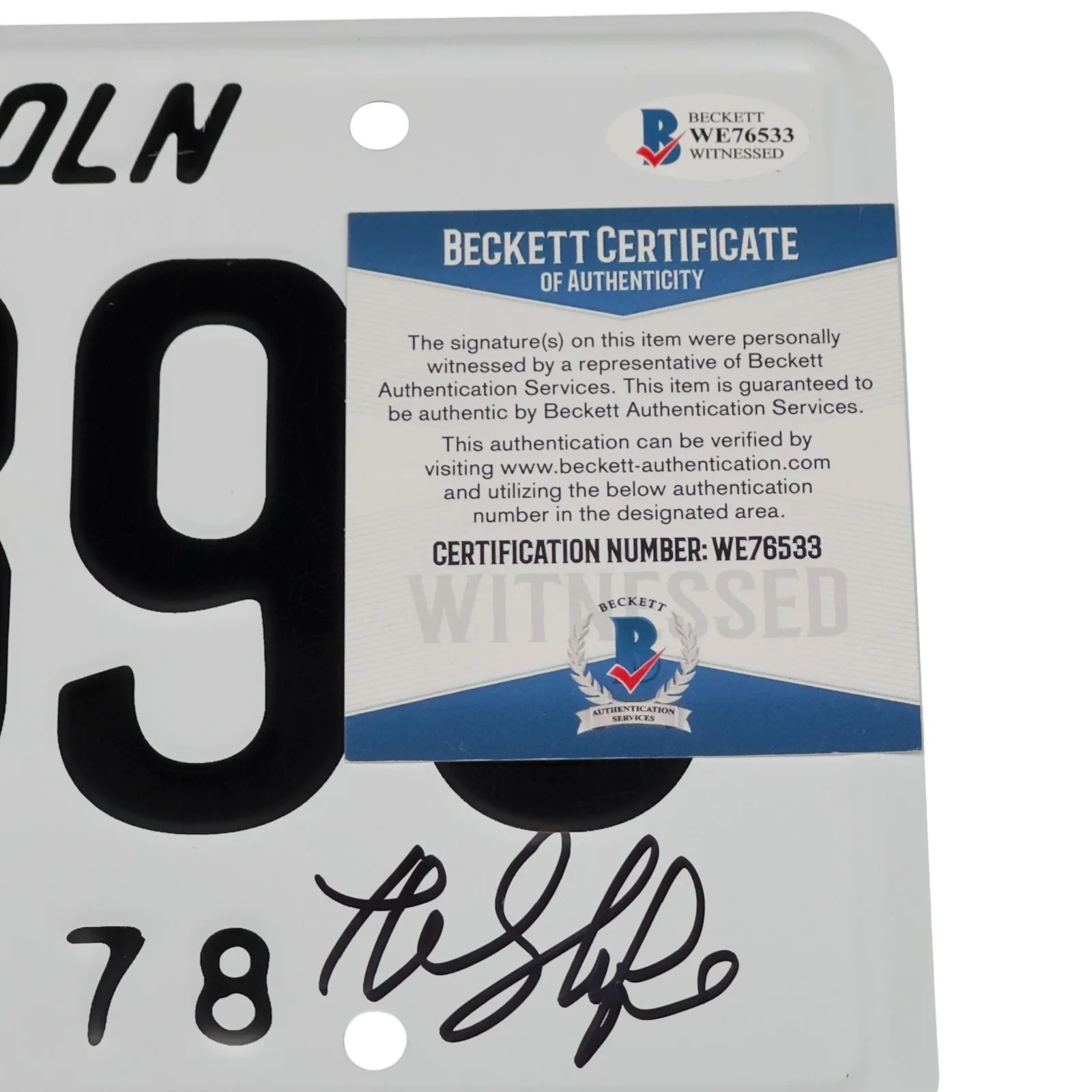 Nick Castle — Nick Castle Signed Michael Myers "The Shape" License Plate Halloween Beckett BAS, изображение 3