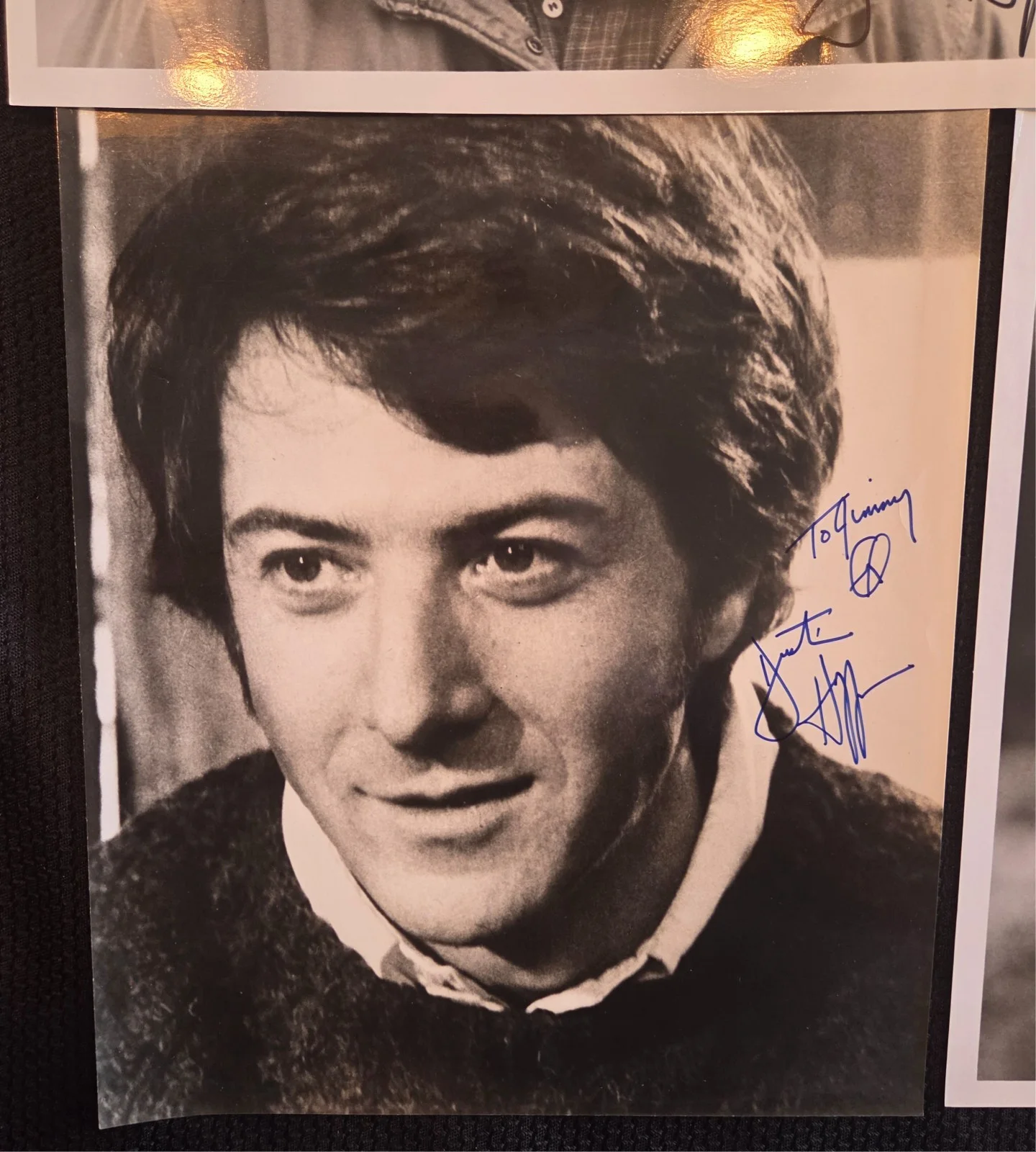 Dustin Hoffman — DUSTIN HOFFMAN - (4) Autographed Inscribed Pictures Signed Oscar Winning Actor, image 3