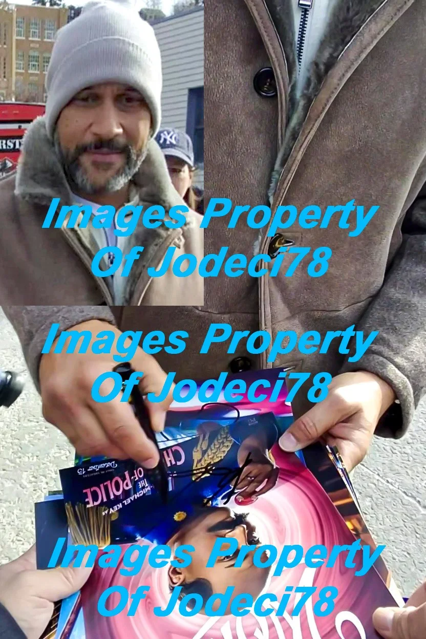 Keegan-Michael Key — Keegan-Michael Key Signed WONKA 'Chief of Police' 8x10 Photo EXACT Proof ACOA I, изображение 3