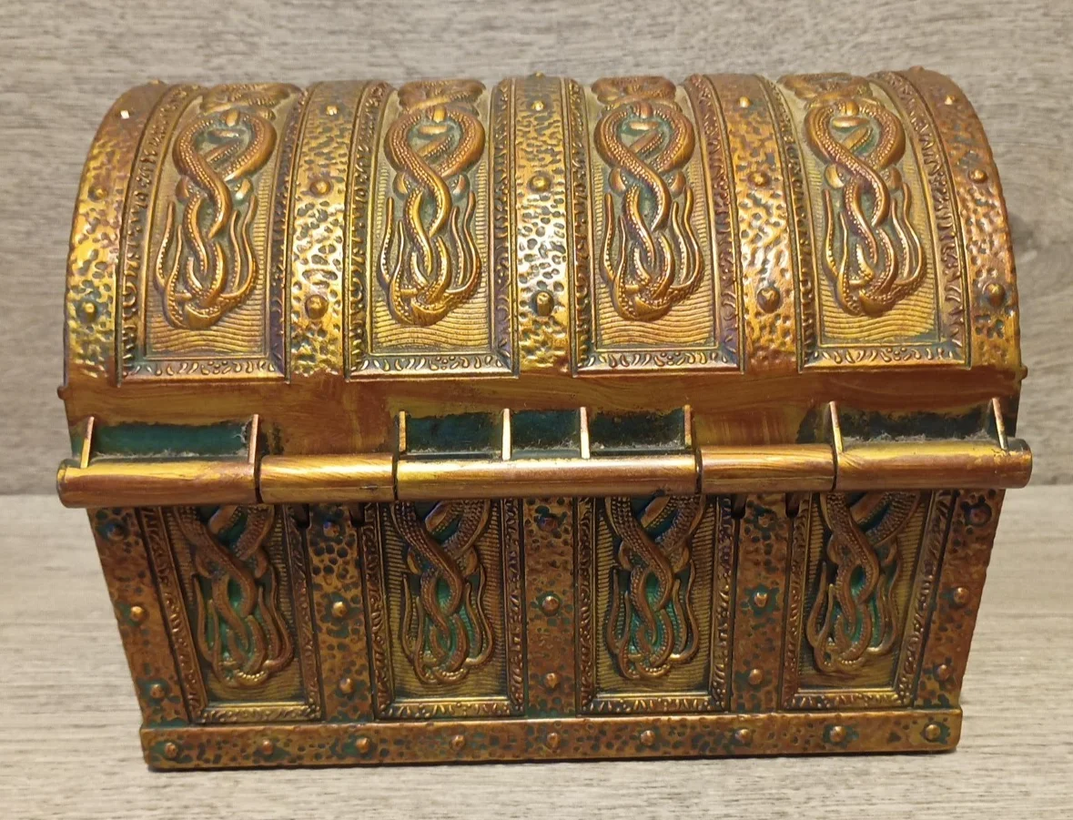 Official Pirates Of The Caribbean Dead Mans Chest Money Box - Rare Zizzle Disney, изображение 5