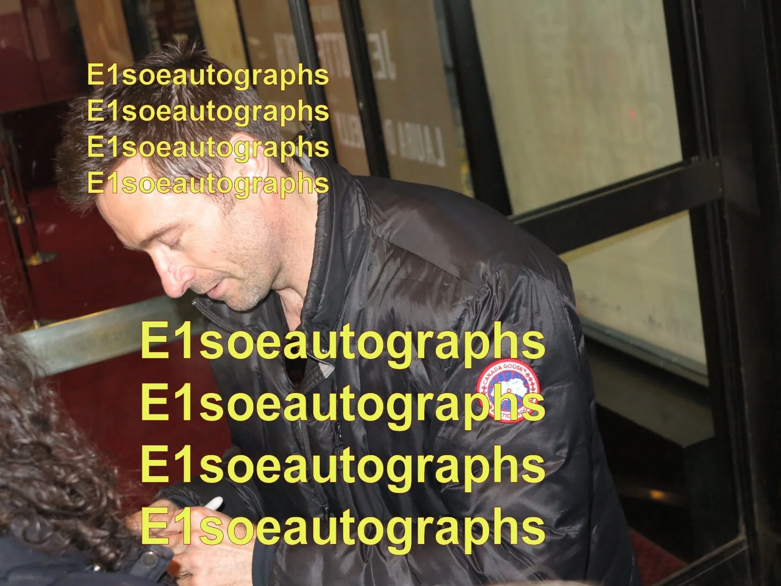 Hugh Jackman, Laura Donnelly — Hugh Jackman & Laura Donnelly signed The River 8x10 Photo - Wolverine, изображение 3