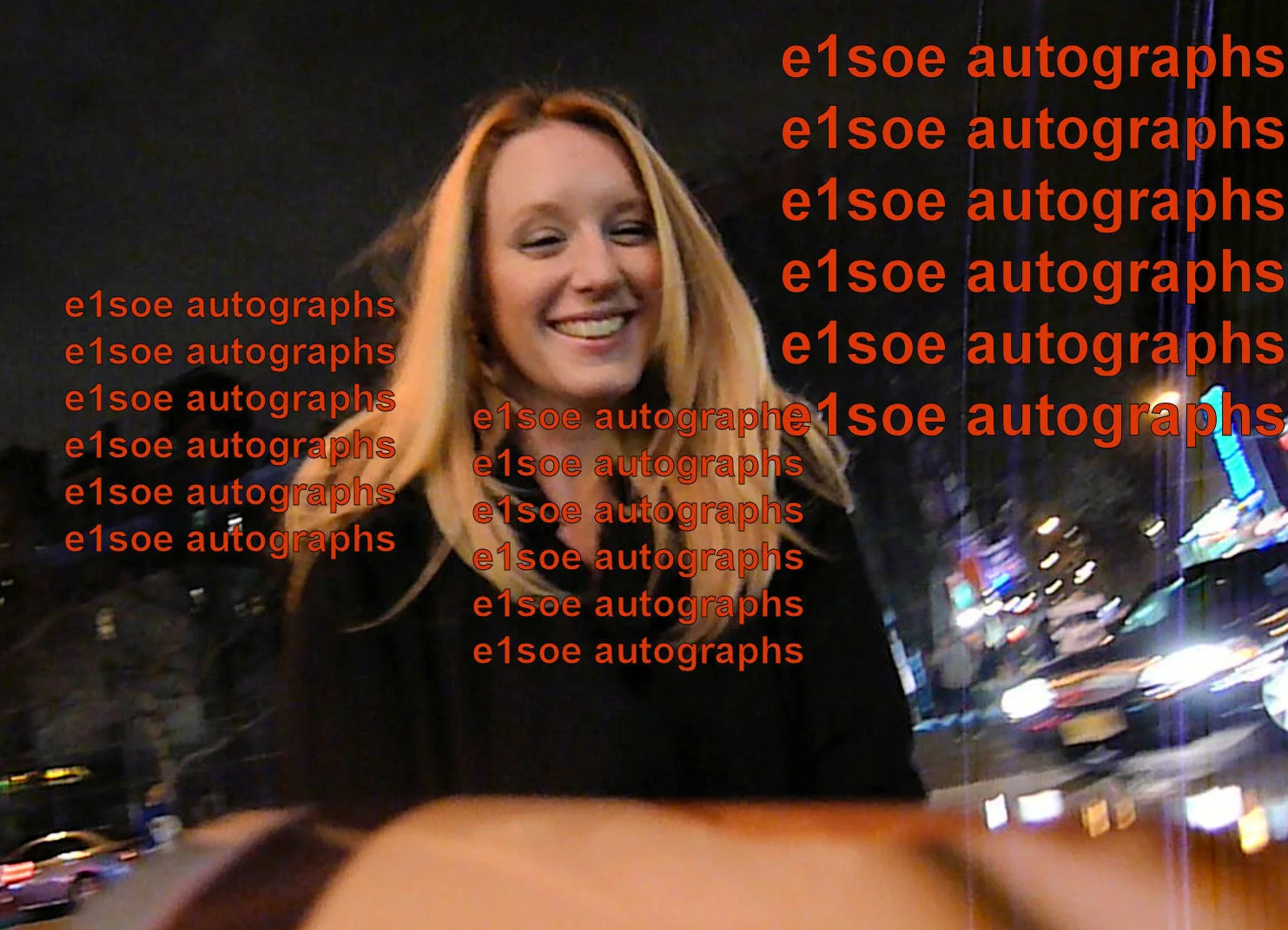 Ludivine Sagnier — Ludivine Sagnier signed 8x10 photo in person. Exact Proof - Swimming Pool, изображение 3