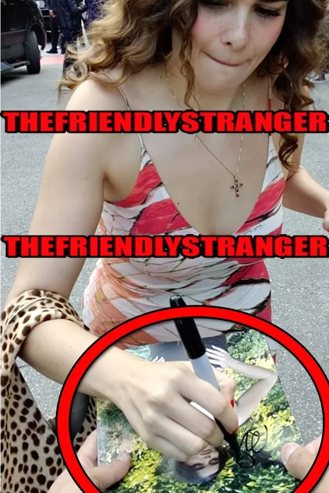 Barbie Ferreira — Barbie Ferreira signed Auto 8x10 Photo c EXACT PROOF Euphoria SEXY Hot ACOA COA, image 3