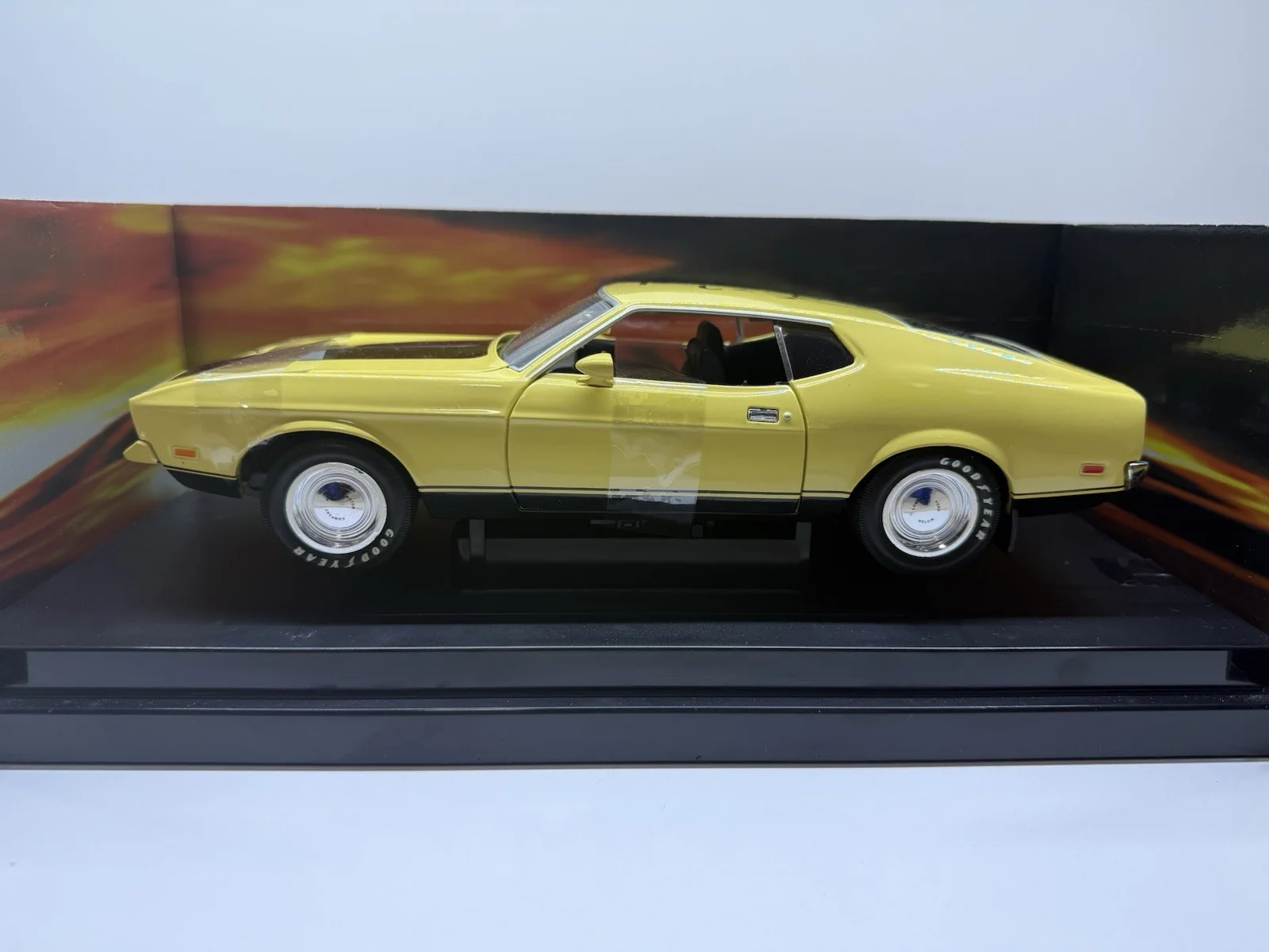 Nicolas Cage — Nicolas Cage Signed 1973 Mustang Mach 1 1:18 Eleanor Gone In 60 Seconds CA COA, изображение 3