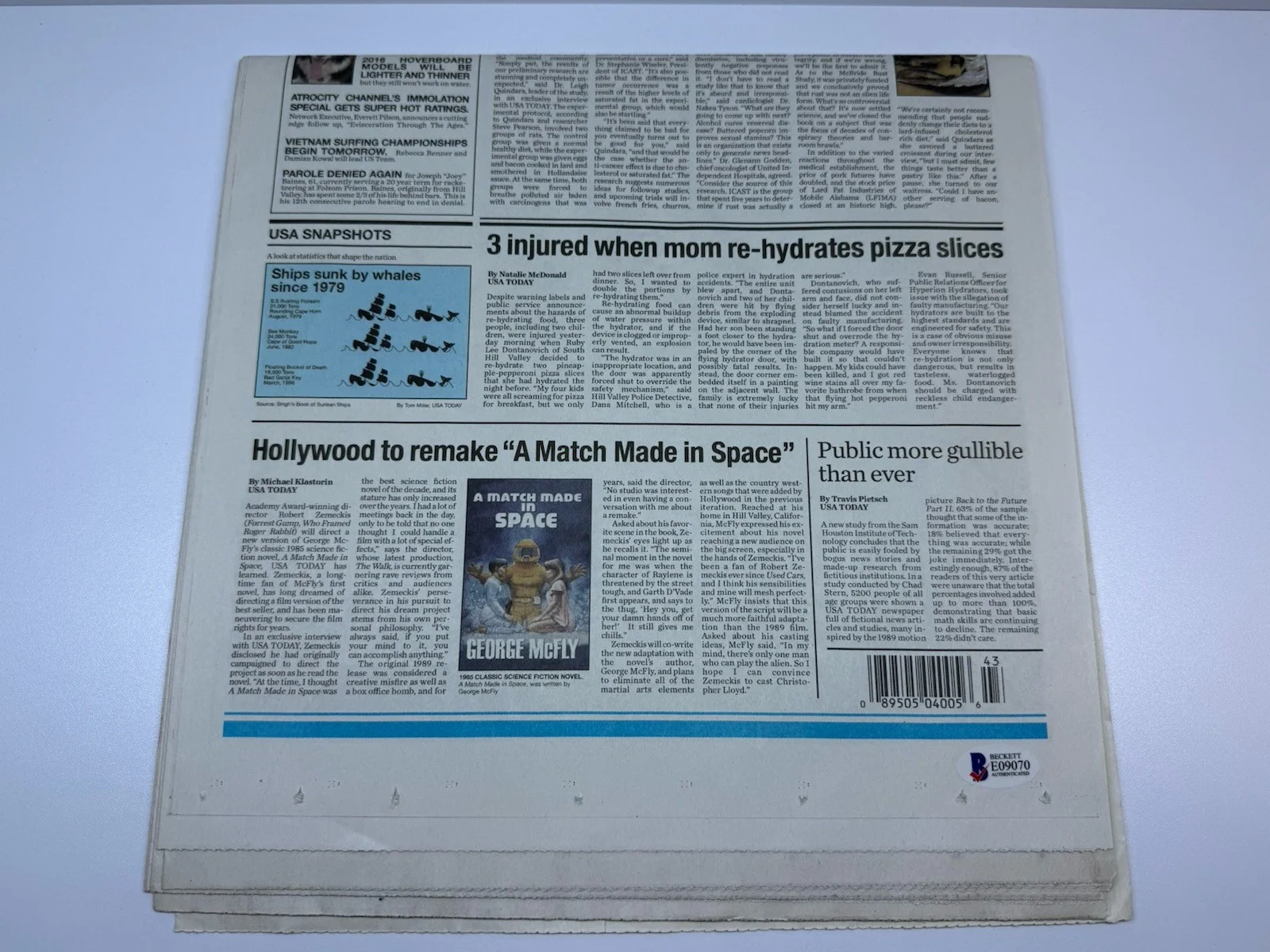 Christopher Lloyd — Christopher Lloyd Signed USA Today Newspaper Back to the Future Beckett BAS COA, image 2