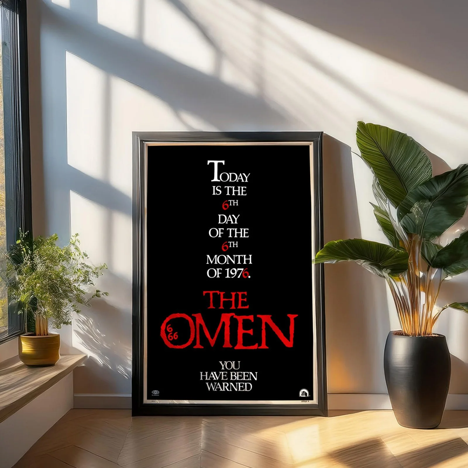 The Omen - 1976 Supernatural Horror Drama Restored 27.2" x 41" US One Sheet, image 3