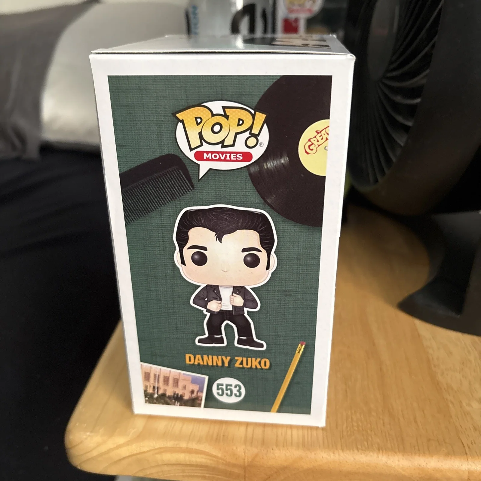 John Travolta — John Travolta Signed Funko Pop #553 Danny Zuko (Grease) - Beckett COA, image 3