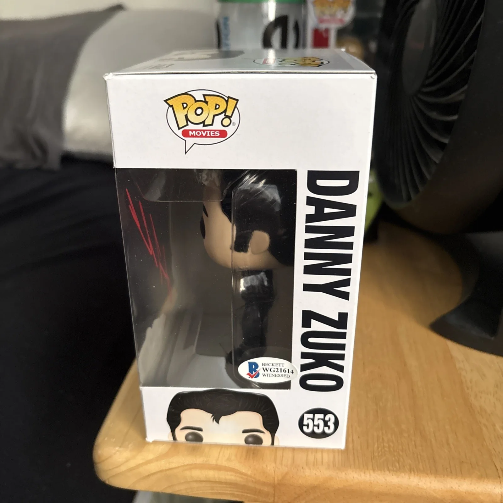 John Travolta — John Travolta Signed Funko Pop #553 Danny Zuko (Grease) - Beckett COA, image 5