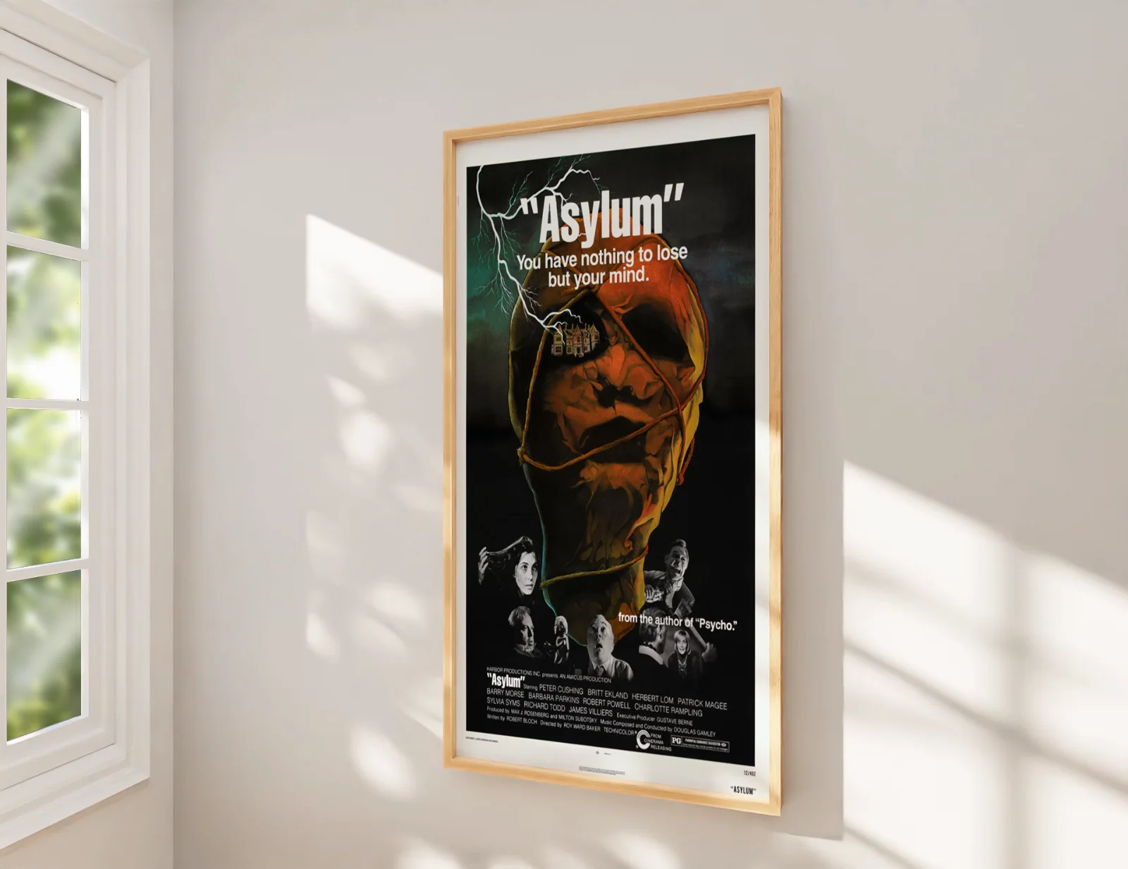 Asylum - 1972 Amicus Horror Film Restored 27.2" x 41" US One Sheet Poster, изображение 2