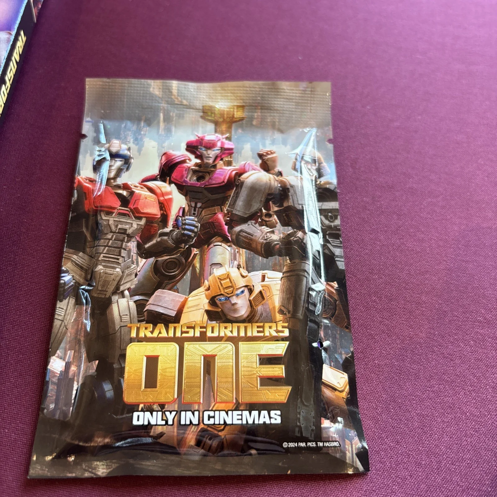Transformers One Blu Ray and 3D Transforming Card Memorabilia Promotional Bundle, image 4