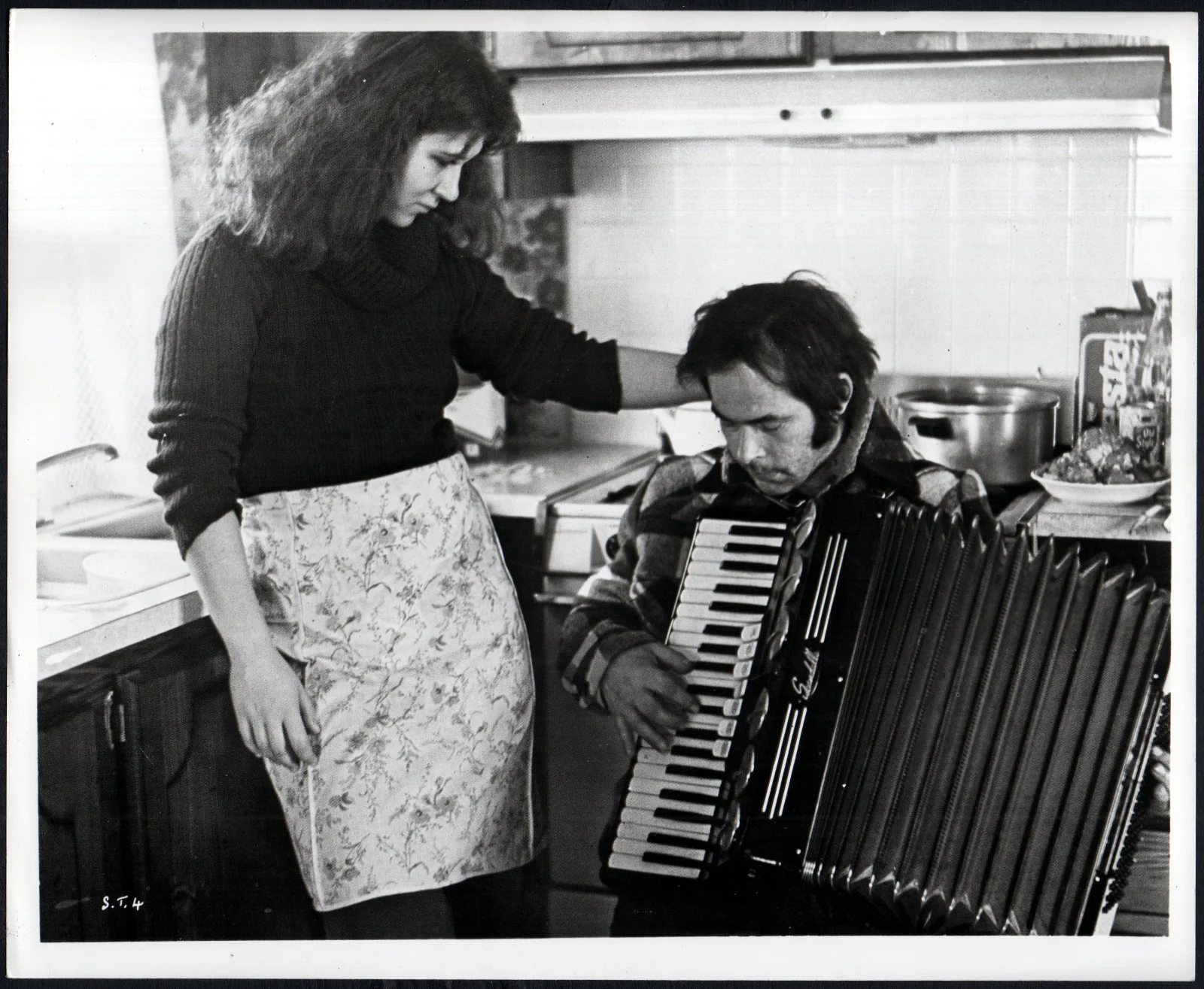 STROSZEK 1977 Werner Herzog, Bruno S., Eva Mattes, Clemens Scheitz 2 10x8 STILLS, изображение 3