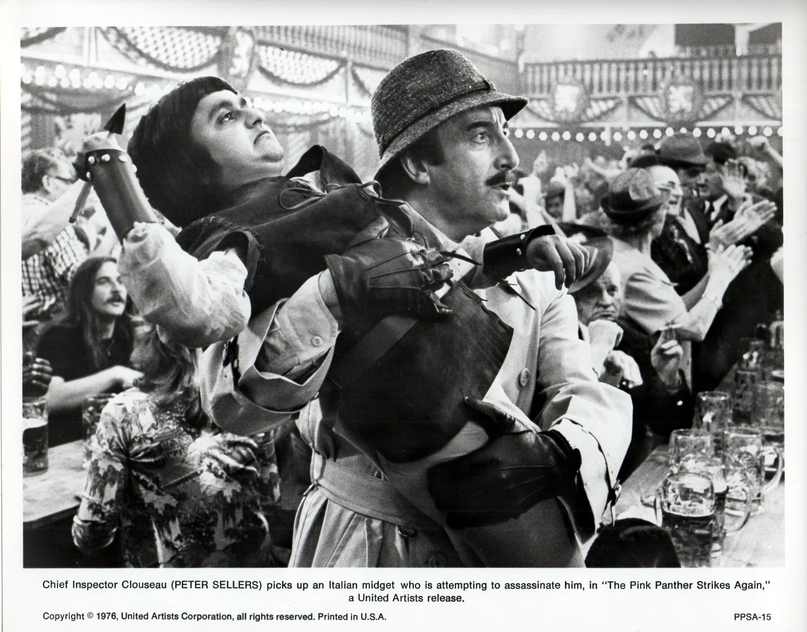 PINK PANTHER STRIKES AGAIN 1976 Peter Sellers, Lesley-Anne Down 3 10x8 STILLS, image 3